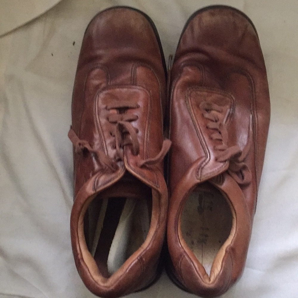 Men’s shoes
